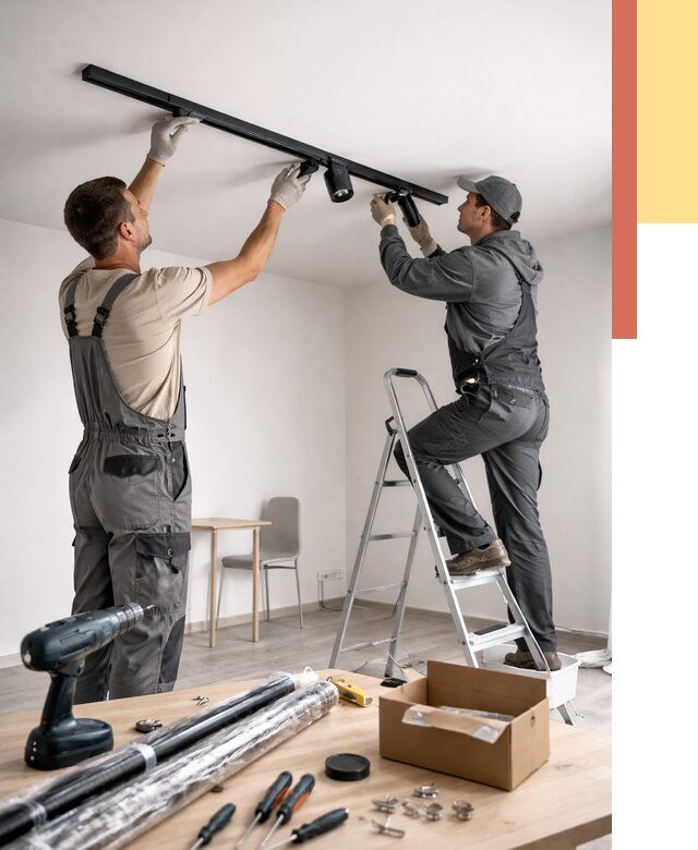 Установка трековых светильников в натяжной потолок в Алапаевске от 4496 руб. | ОТДЕЛОЧНИК-Лпв